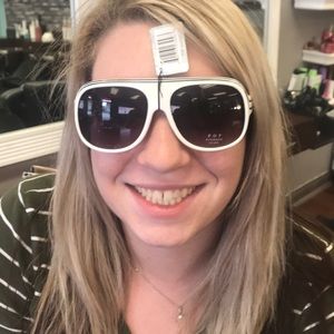 Gorgeous sunglasses. UV Protection